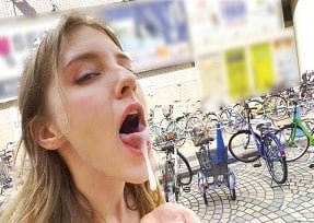 Melody Marks và chuyến phiêu lưu ở Tokyo