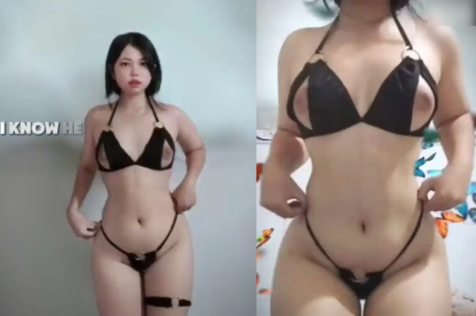 Sex thiếu nữ xinh đẹp mặc bikini khoe đường cong làm cu anh cứng